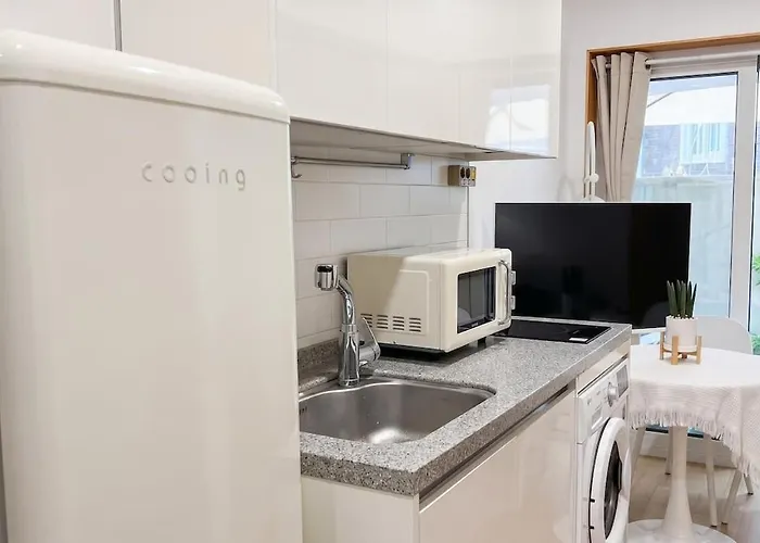 Here Hanyang Daehakro National Hospital Changgyeong Palace Gyeongbok Palace Apartment
